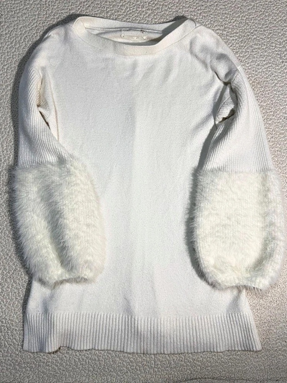 Anthropologie White Fuzzy Sleeve Sweater Like New